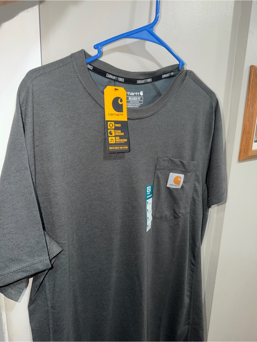 Carhartt Short-Sleeve NWT Pocket Tee in Charcoal Gray Mens Size M